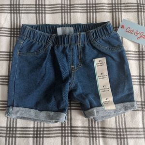 Cat & Jack girls 4T Bermuda shorts